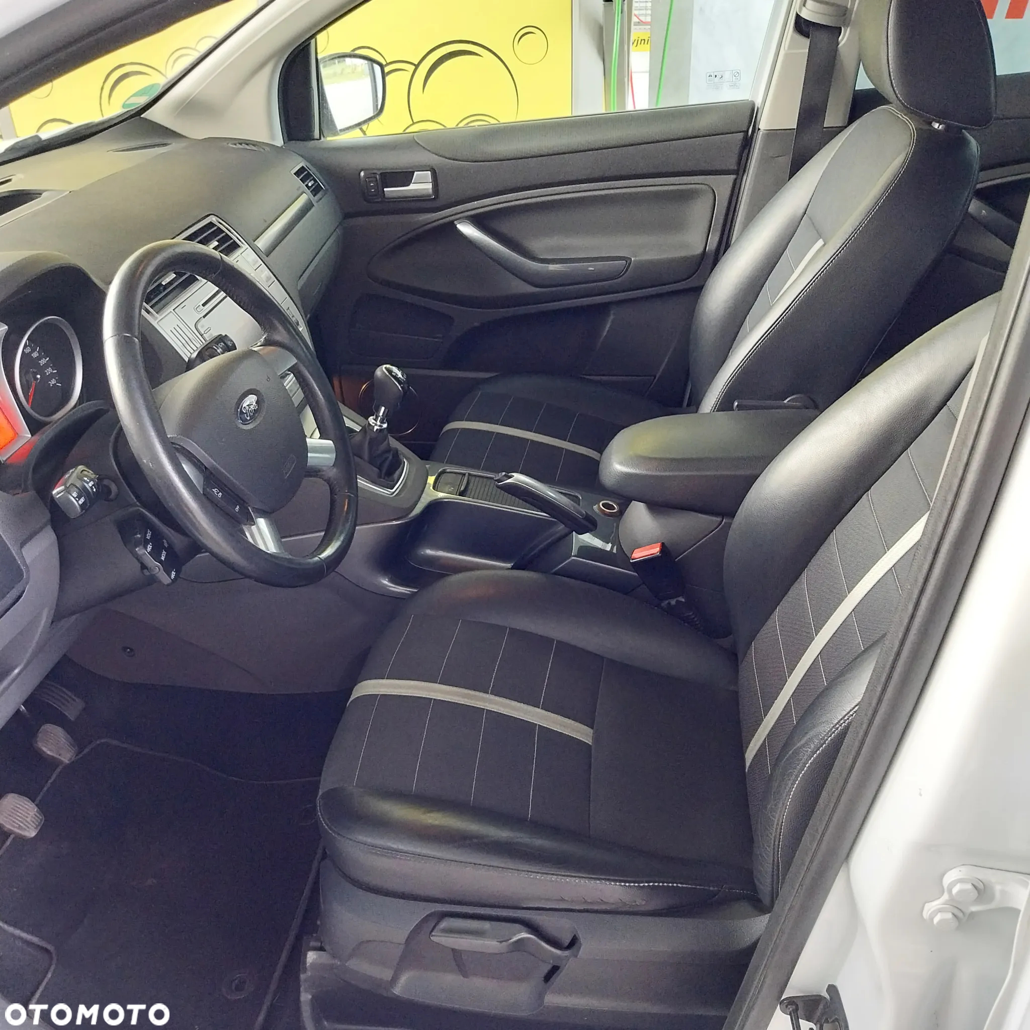 Ford Kuga 2.0 TDCi 4WD Titanium - 21