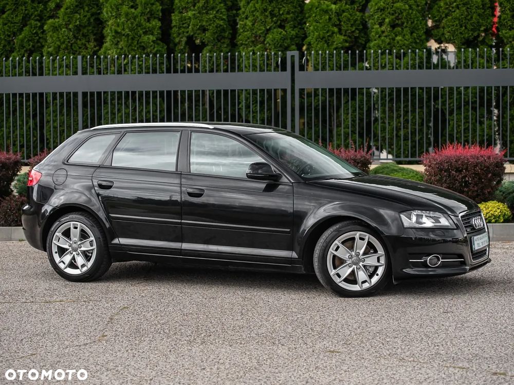 Audi A3 Sportback 2.0 TDI DPF quattro Ambition - 3
