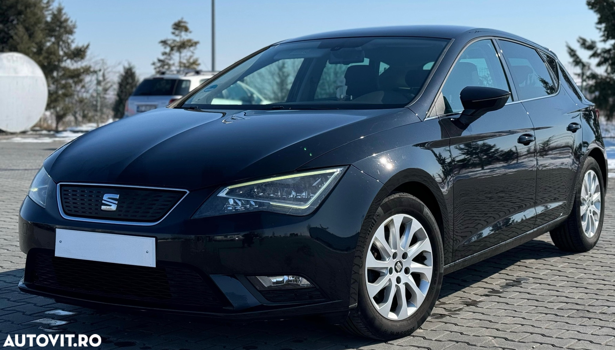 Seat Leon 2.0 TDI DPF Ecomotive FR - 3