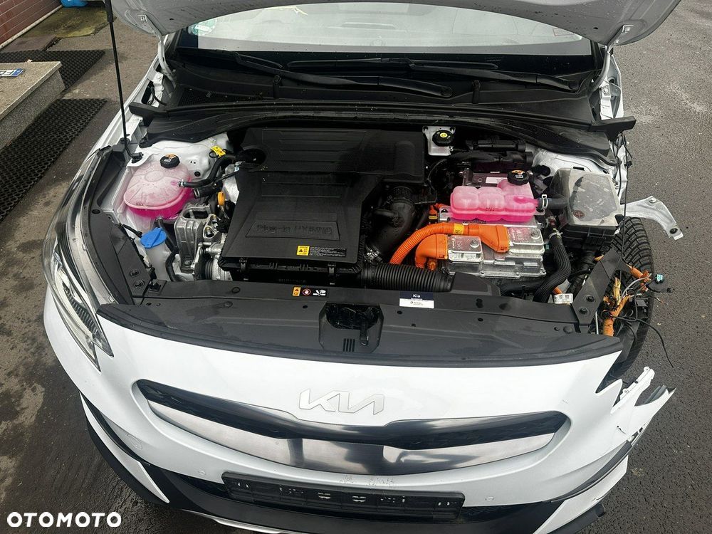 Kia XCeed - 8