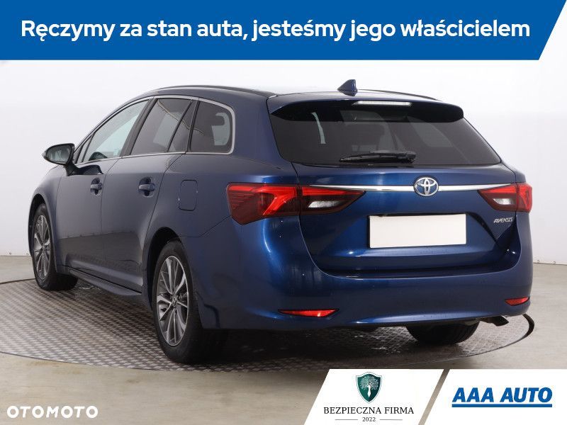 Toyota Avensis - 6
