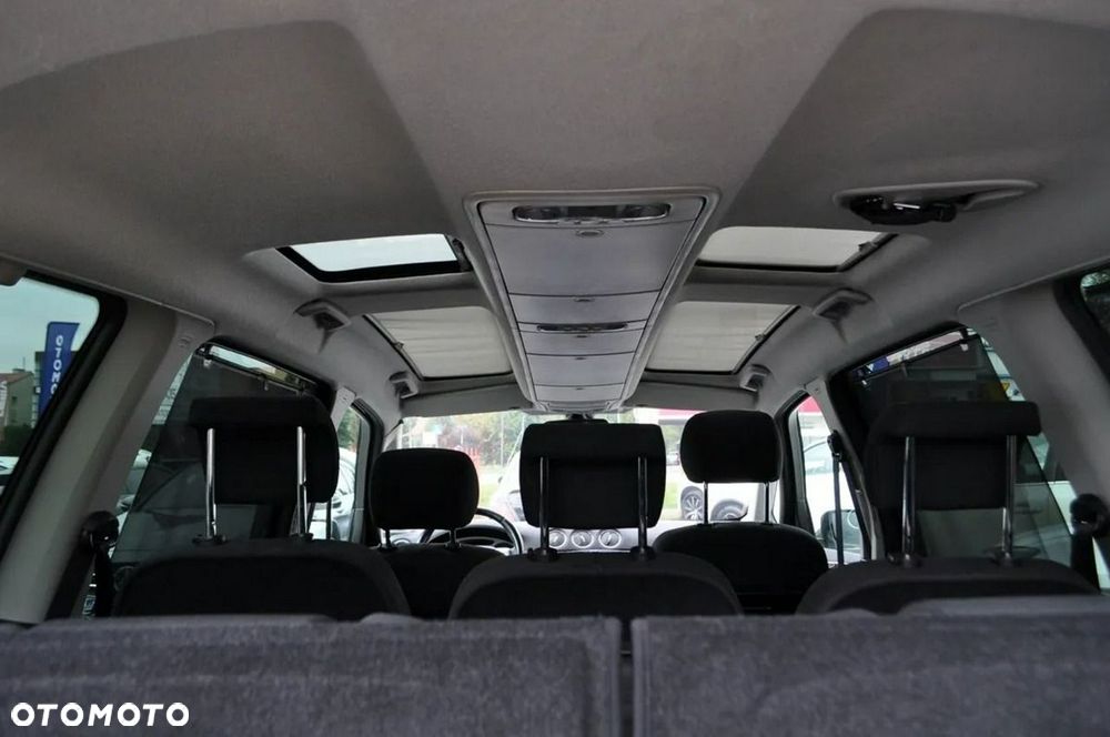 Ford Galaxy 2.0 TDCi Platinium X (Titanium) - 16