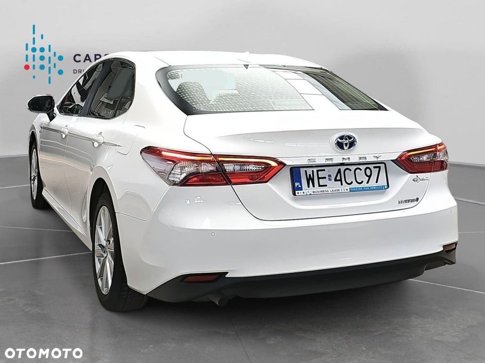 Toyota Camry 2.5 Hybrid Comfort CVT - 32