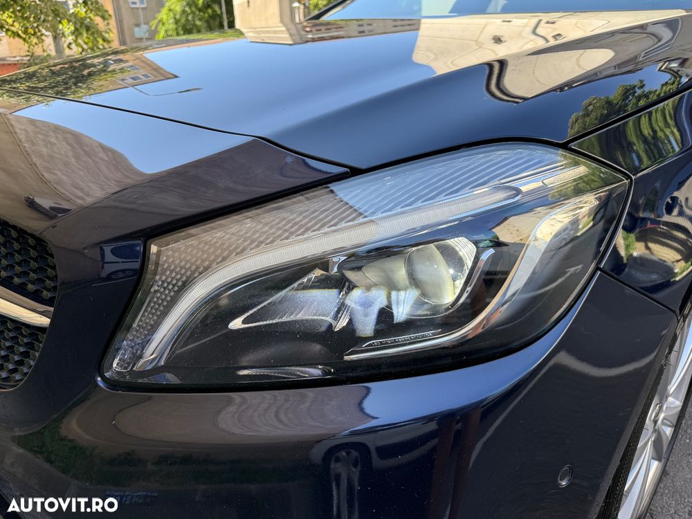 Mercedes-Benz A 200 CDI 4Matic 7G-DCT - 16