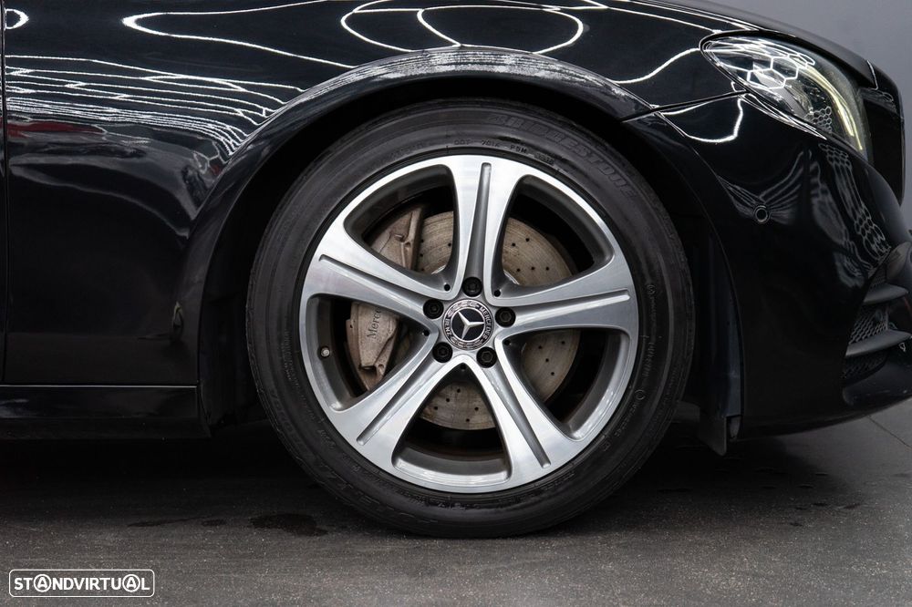 Mercedes-Benz E 220 d 9G-TRONIC AMG Line - 13