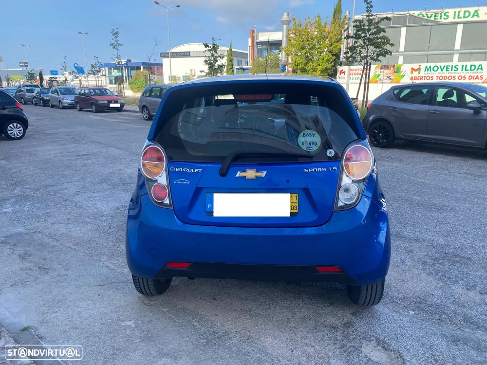 Chevrolet Spark 1.0 LS - 8