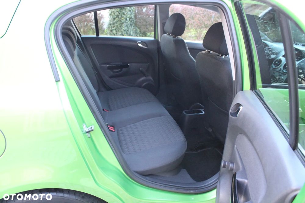 Opel Corsa - 19