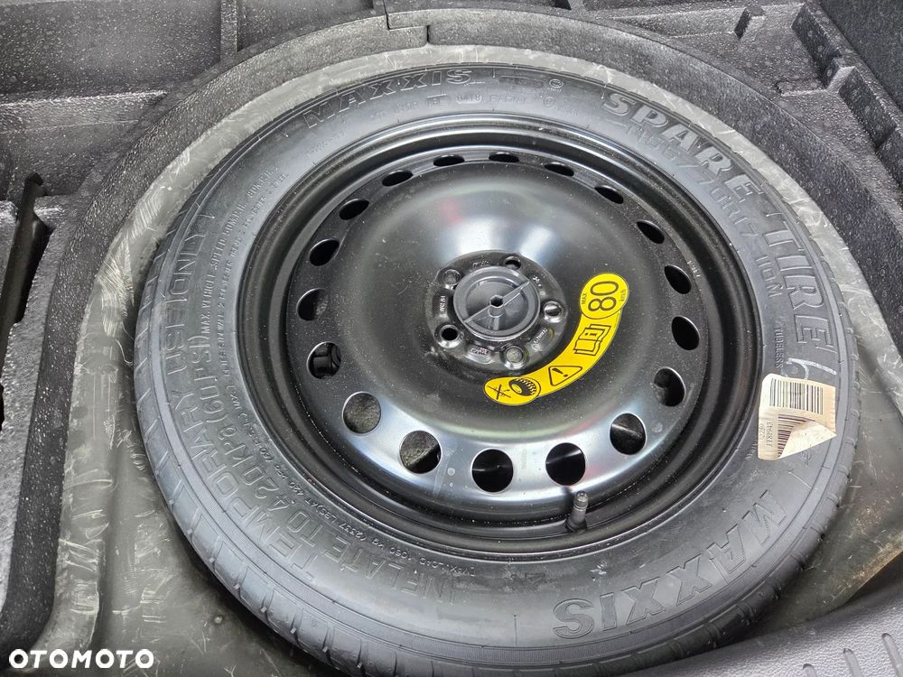 Ford Kuga 1.5 EcoBoost FWD Edition ASS MMT6 - 9