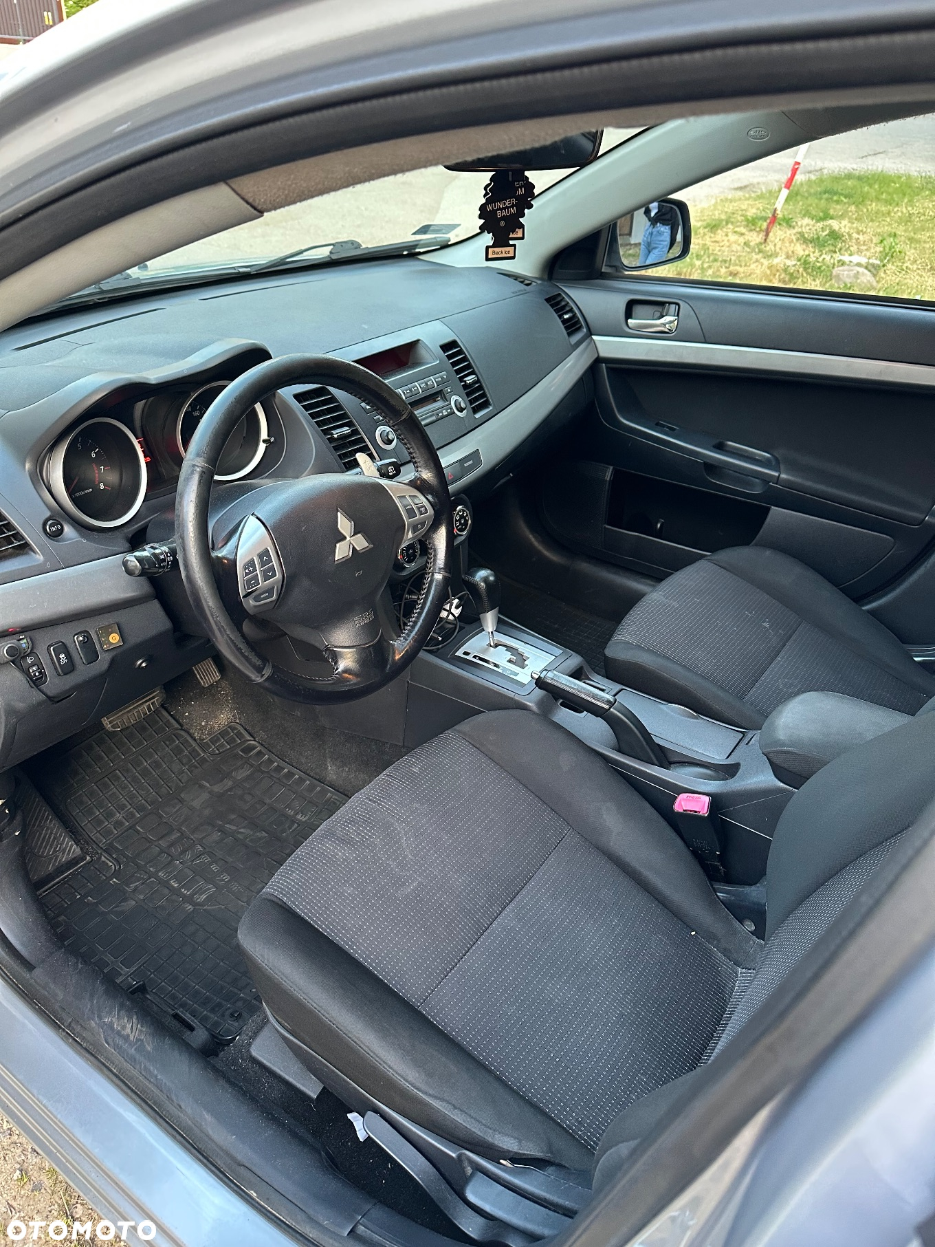 Mitsubishi Lancer 1.8 Intense CVT - 10