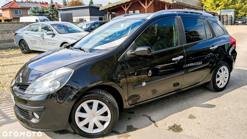 Renault Clio - 8