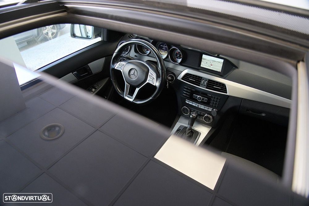 Mercedes-Benz C 180 AMG Line Aut. - 23