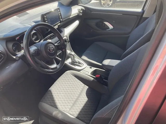 Toyota Yaris 1.5 HDF Exclusive - 18