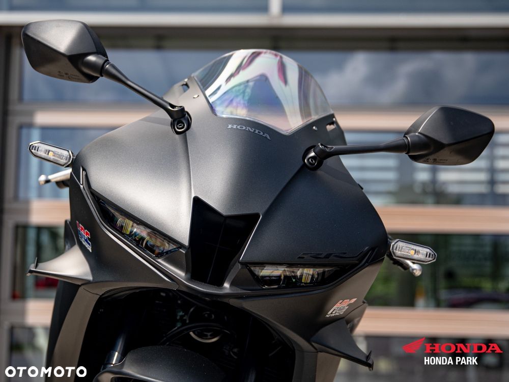 Honda CBR - 9
