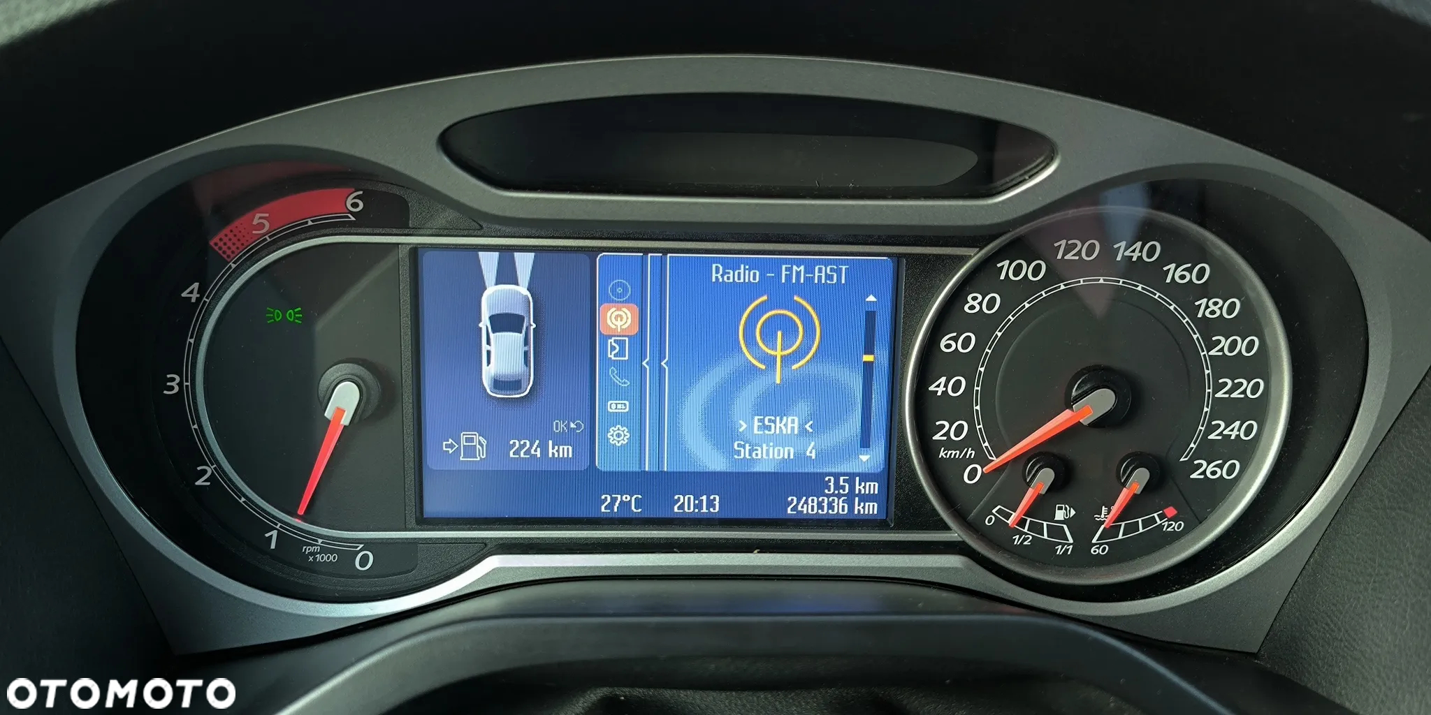 Ford Galaxy 2.0 TDCi Titanium - 14