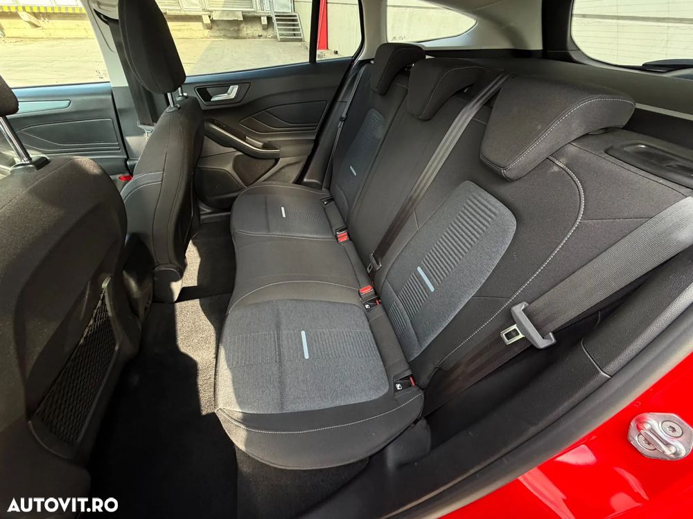 Ford Focus 1.5 EcoBlue Start-Stopp-System ACTIVE DESIGN - 12