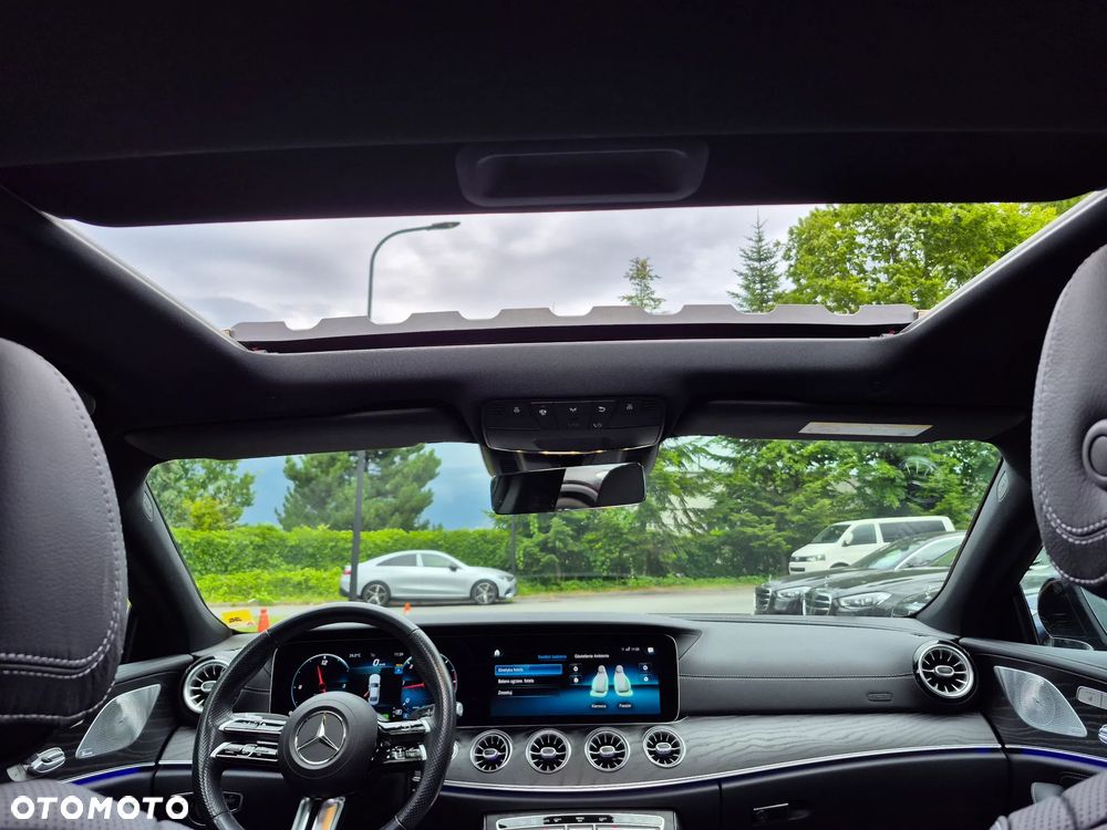 Mercedes-Benz CLS 300 d 4-Matic AMG - 34