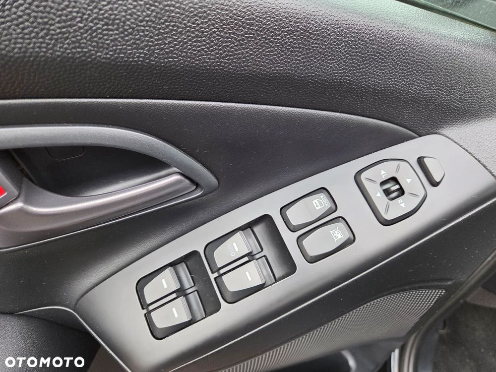 Hyundai ix35 2.0 CRDi Comfort 4WD - 16