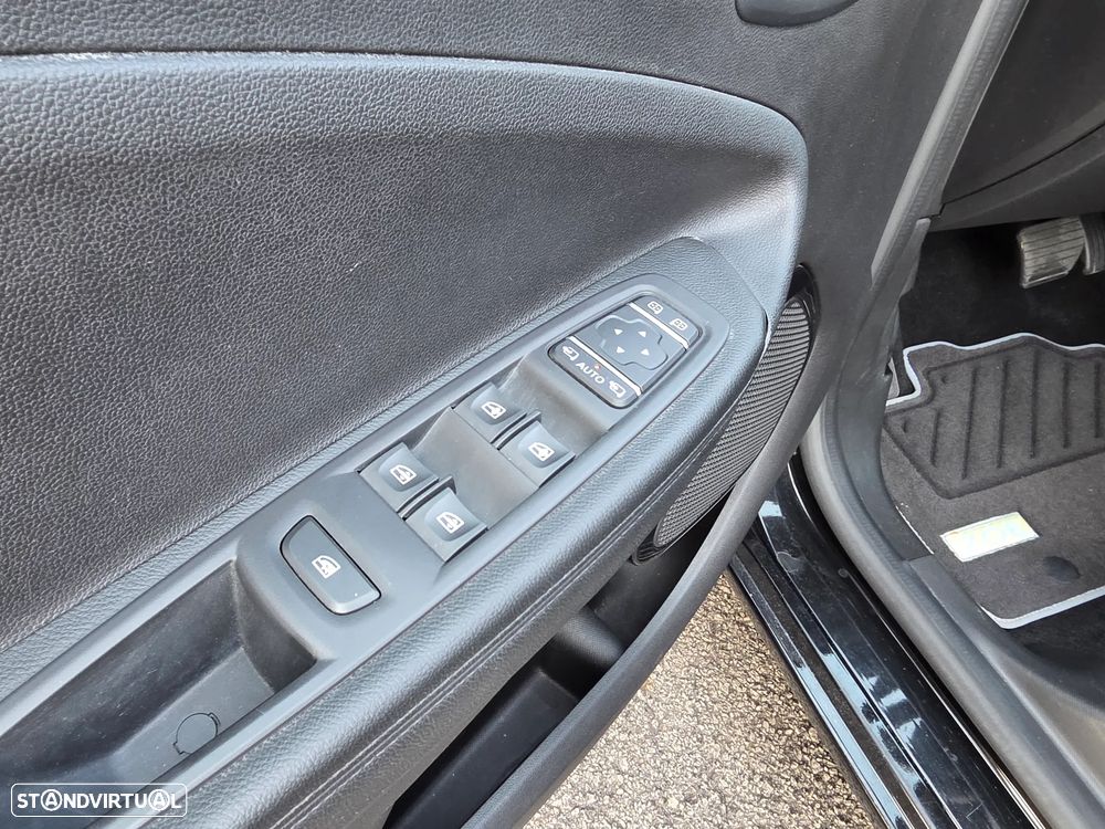 Renault Zoe (c/ Bateria) Z.E. 50 INTENS - 18