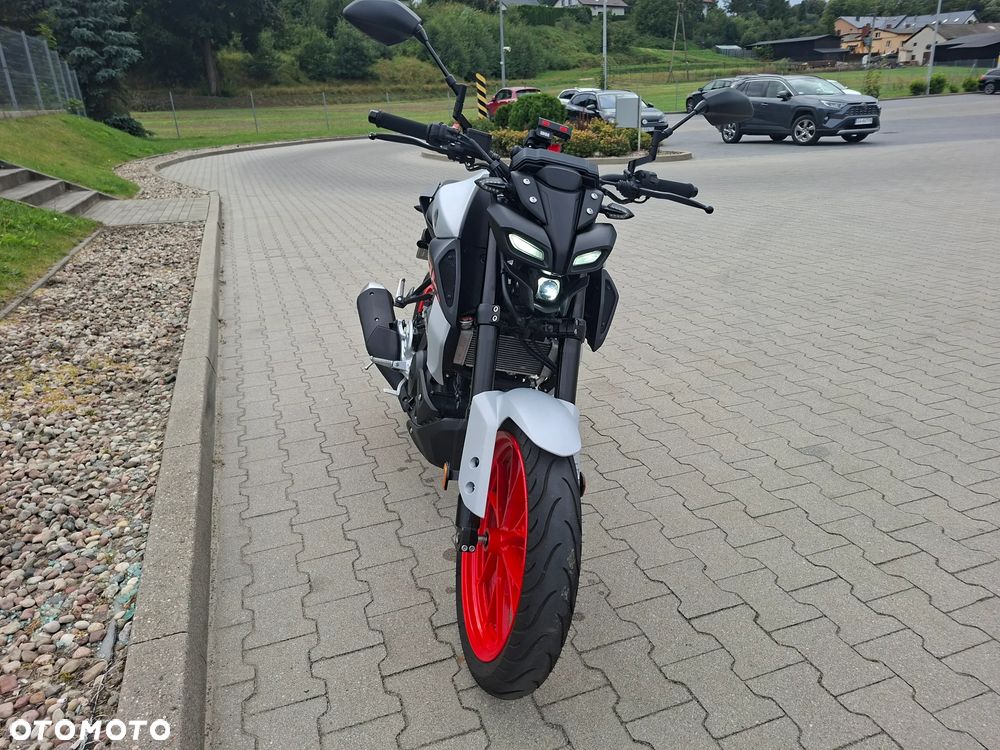 Yamaha MT - 1