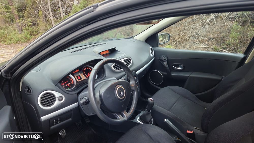 Renault Clio 1.5 dCi Dynamique - 7