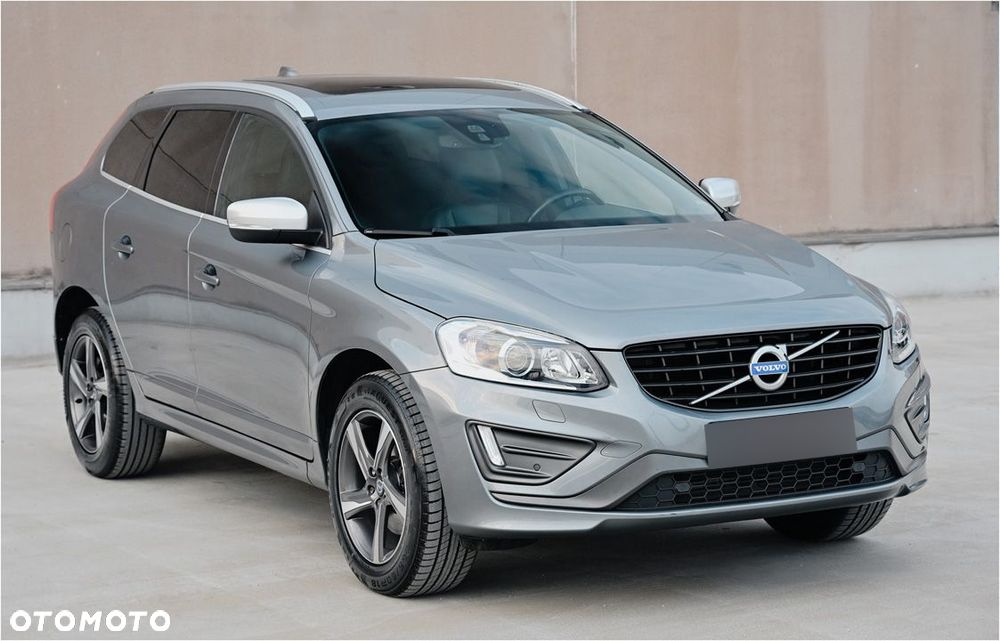 Volvo XC 60 D4 Drive-E R-Design Momentum - 2