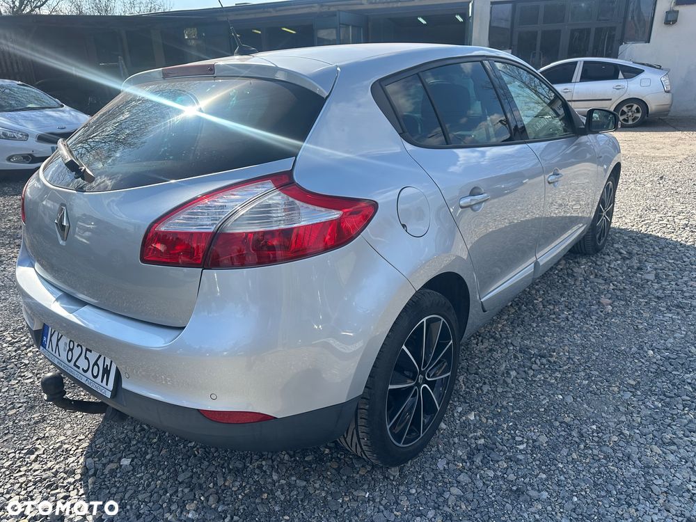 Renault Megane ENERGY TCe 130 Start & Stop Bose Edition - 14