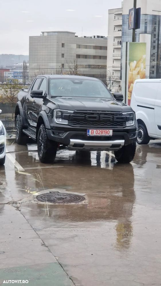 Ford Raptor - 16
