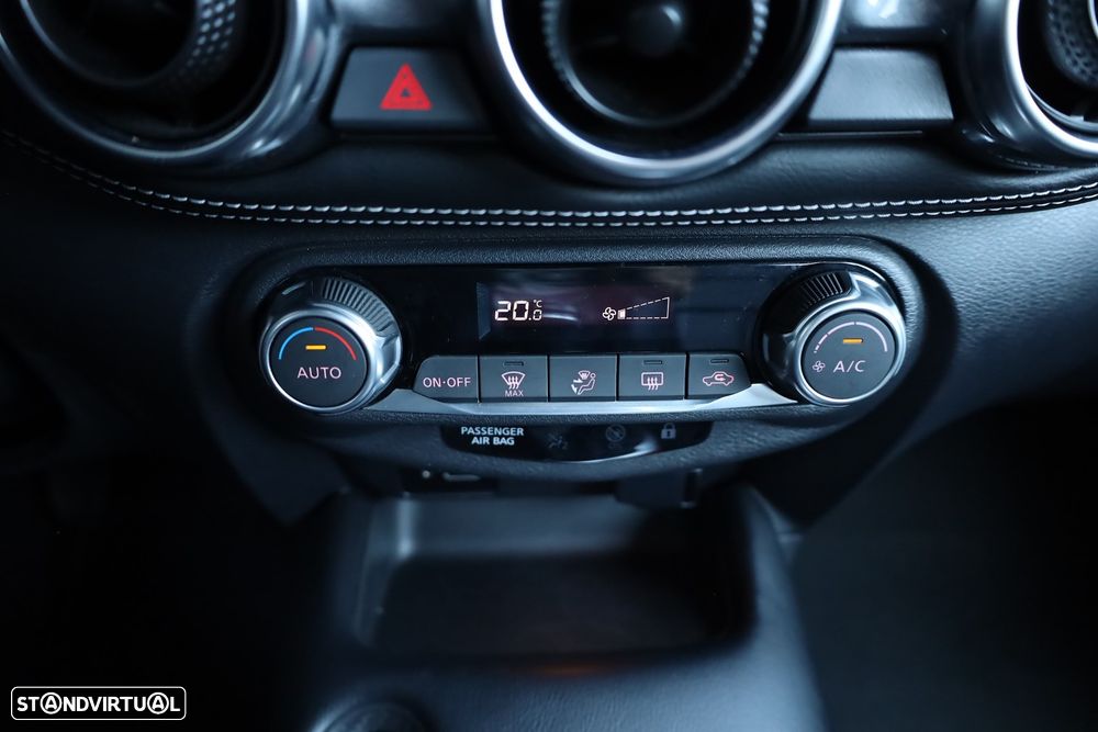 Nissan Juke 1.0 DIG-T Tekna - 25