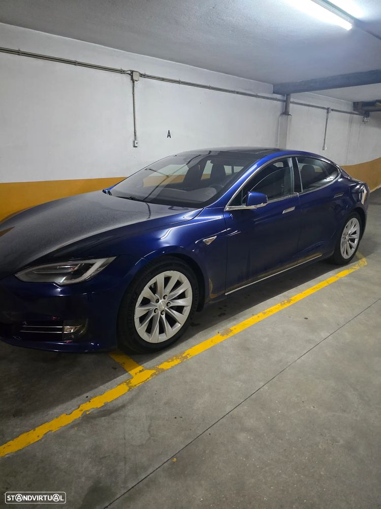 Tesla Model S 90D AWD - 4