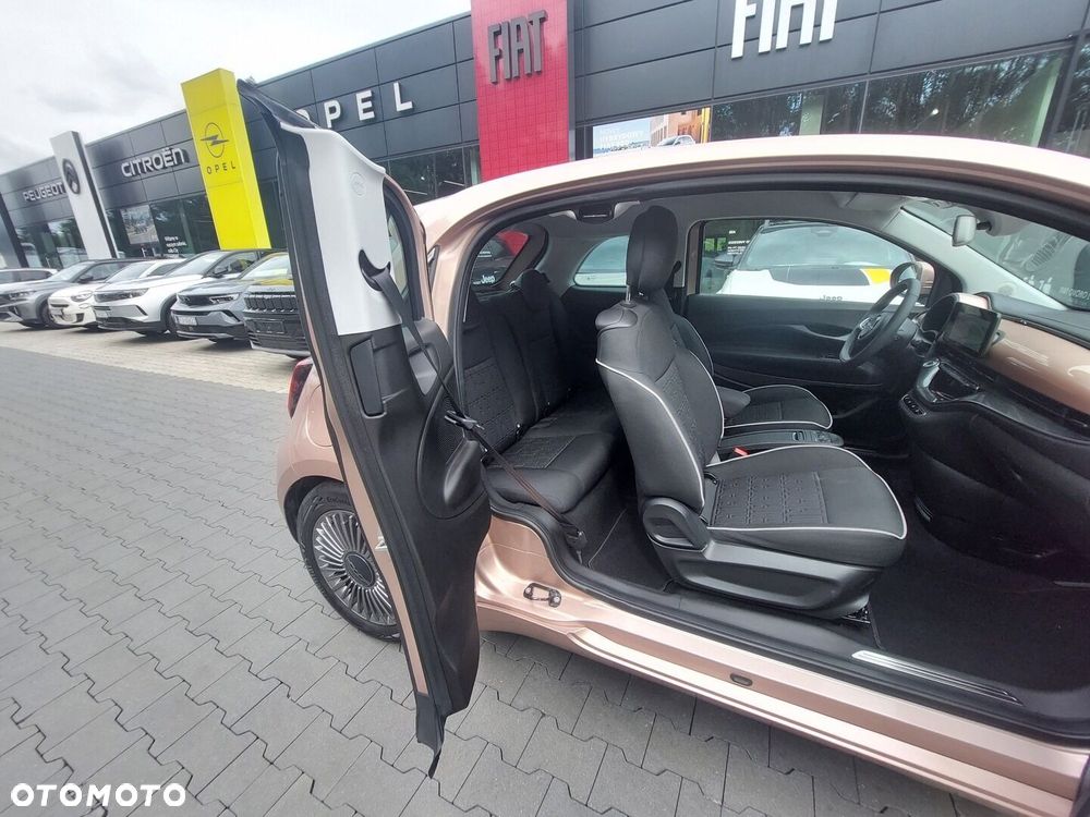 Fiat 500e - 12