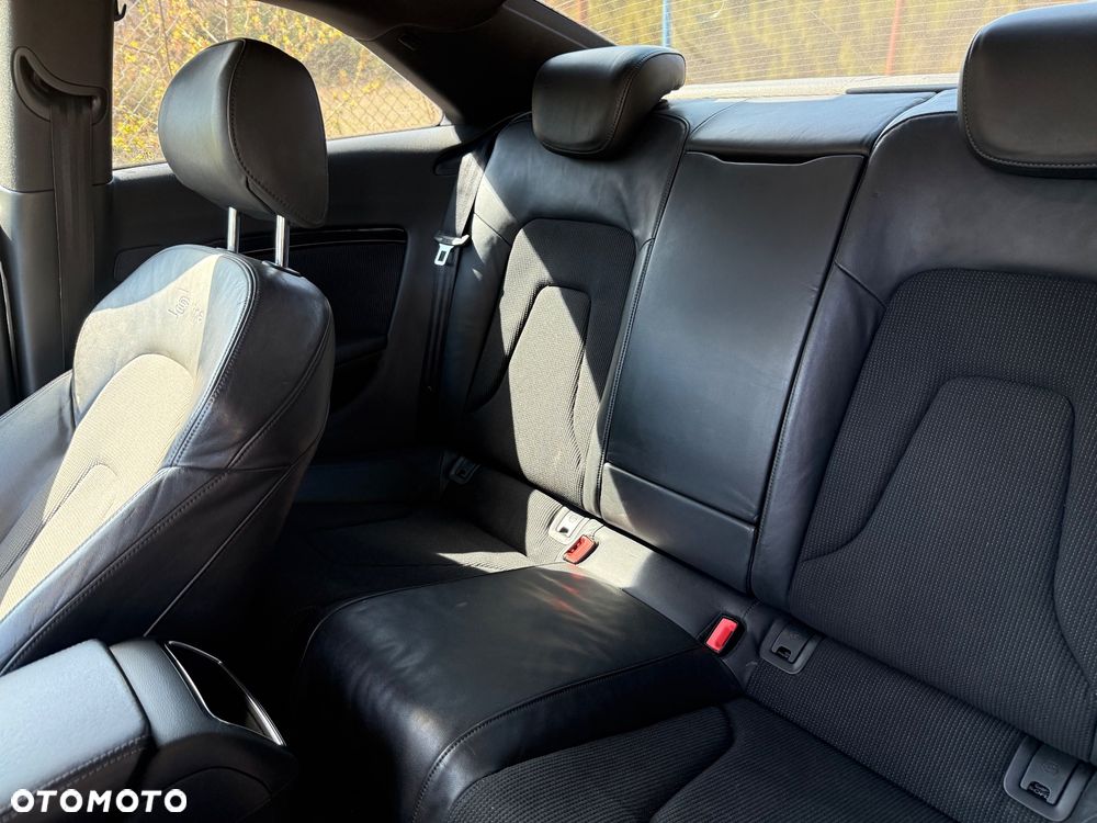 Audi A5 Coupé 3.2 FSI Quattro Tiptronic - 9