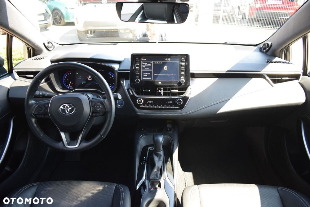 Toyota Corolla - 18