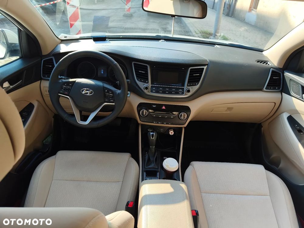 Hyundai Tucson - 4
