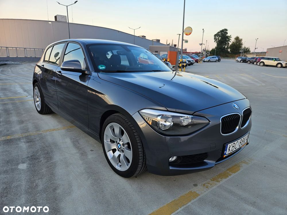 BMW Seria 1 118d - 5