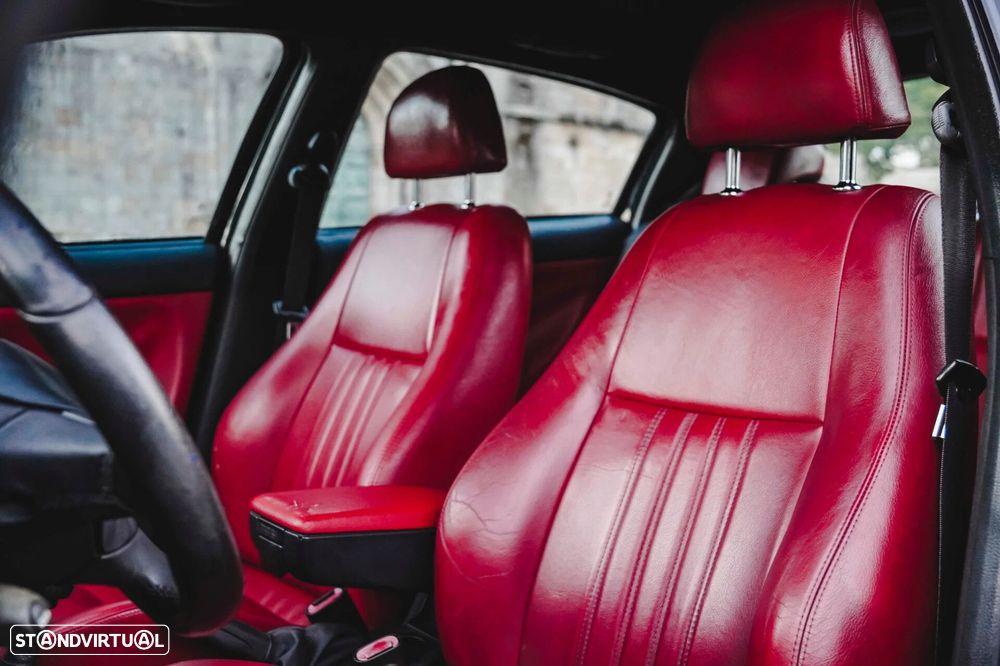 Alfa Romeo 147 - 9