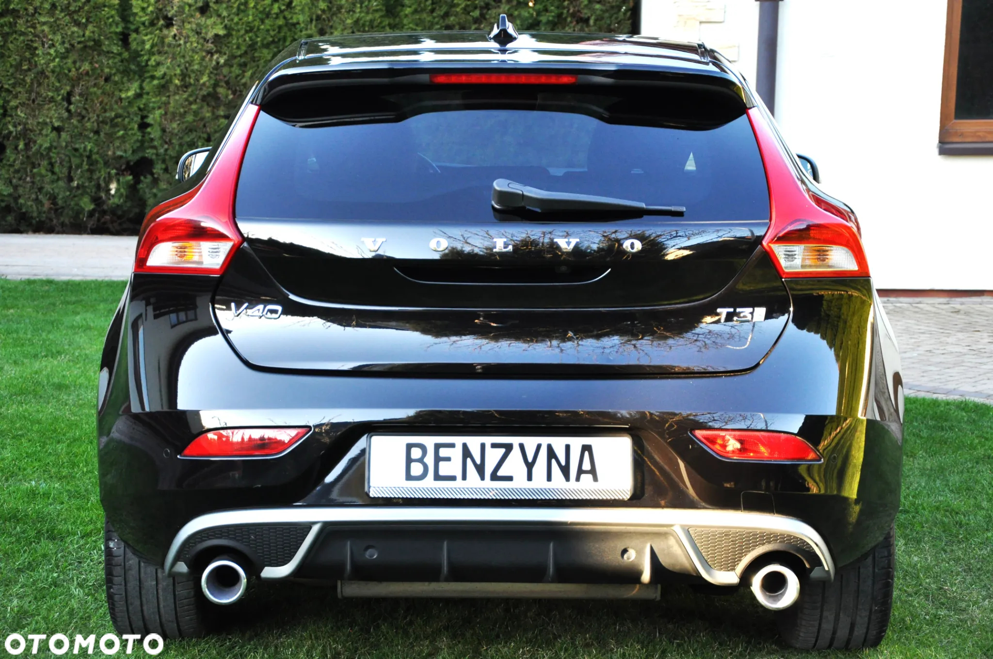 Volvo V40 T3 Drive-E R-Design Momentum - 15