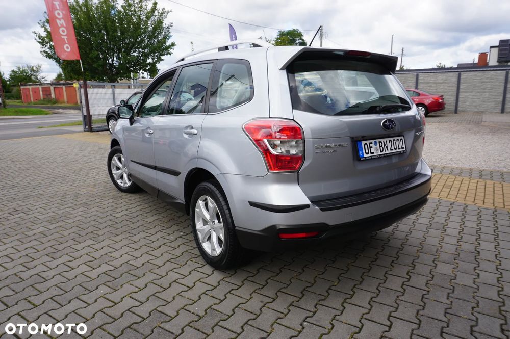 Subaru Forester 2.0X Exclusive - 4