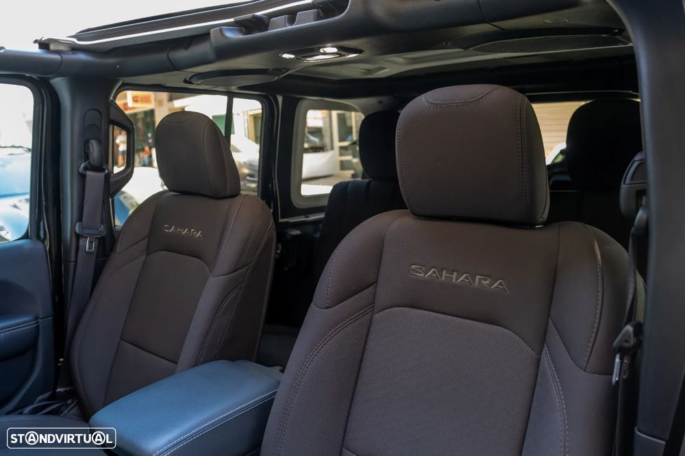 Jeep Wrangler 2.0 TG 4xe Sahara — fotografia 12