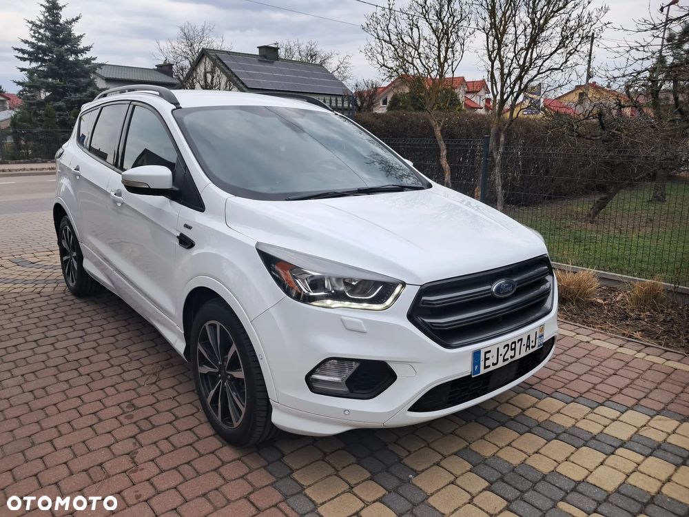 Ford Kuga 2.0 TDCi 4x2 ST-Line - 19