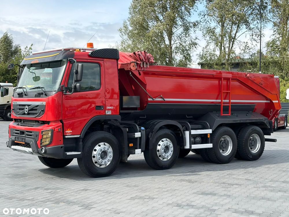Volvo VOLVO FMX 380 / 8x4 / 13LITROWY SILNIK / EURO 5 / WYWROTKA TYLNOZSYPOWA / KAMERA COFANIA / SERWISOWANA / SPROWADZONA - 2