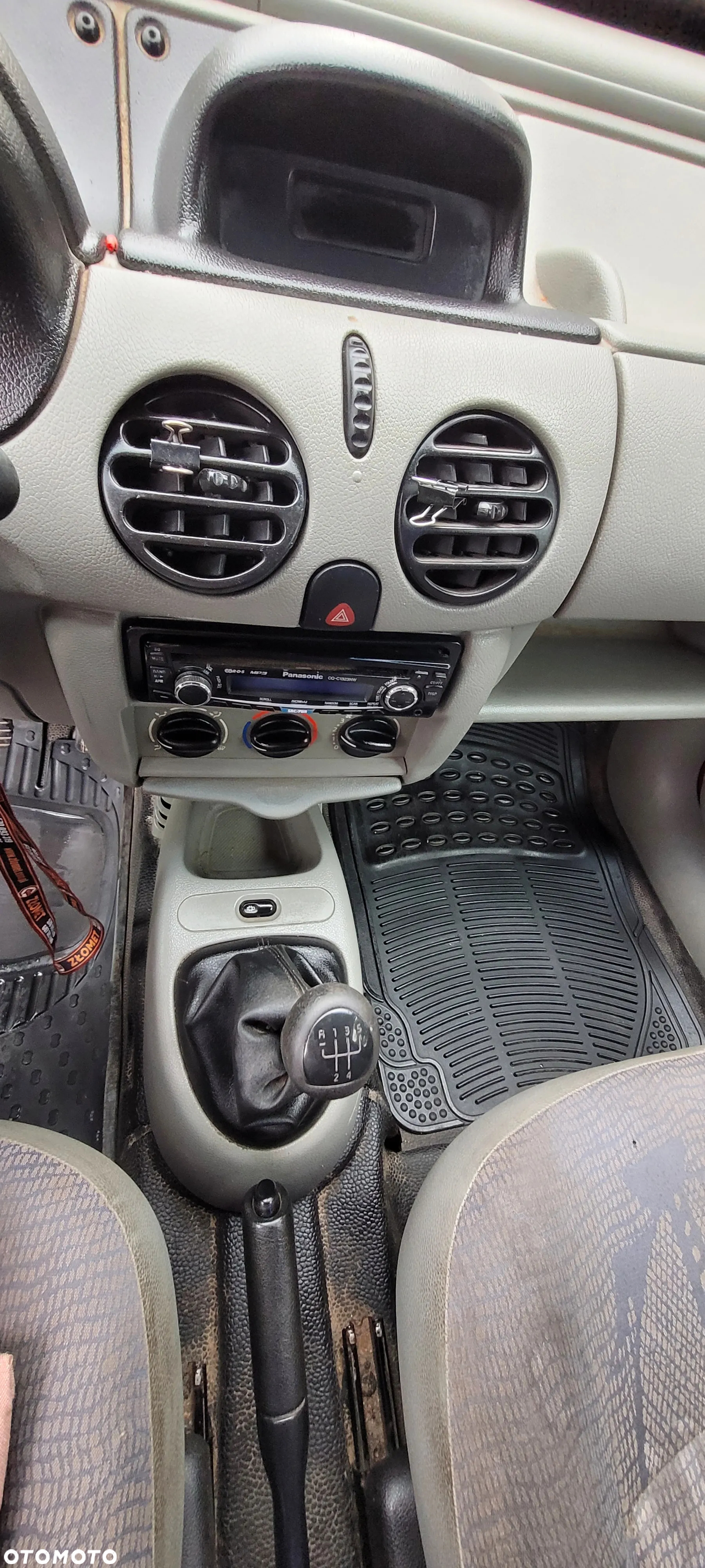 Renault Kangoo - 25