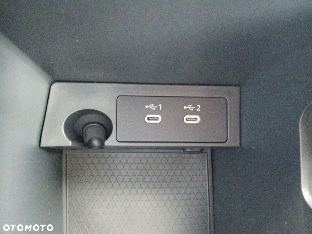 Nissan Qashqai 1.3 DIG-T MHEV N-Connecta Xtronic - 32
