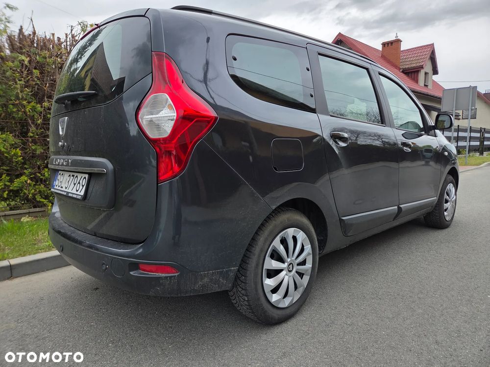 Dacia Lodgy 1.6 SCe Laureate S&S - 4