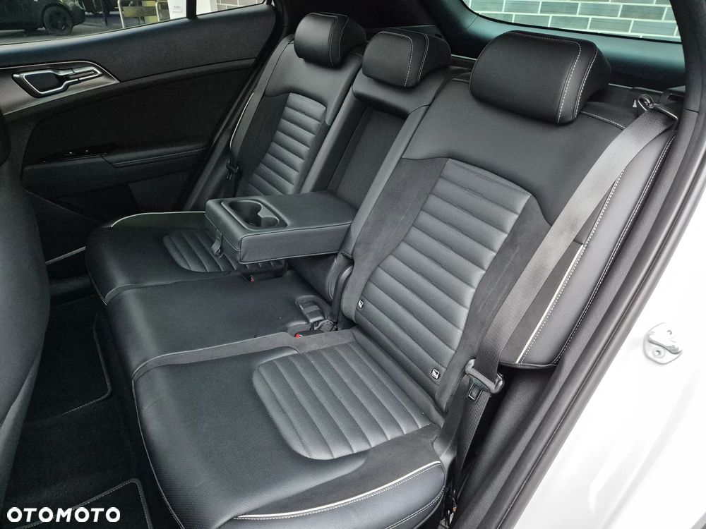 Kia Sportage 1.6 T-GDI AWD Paket GT-Line - 29