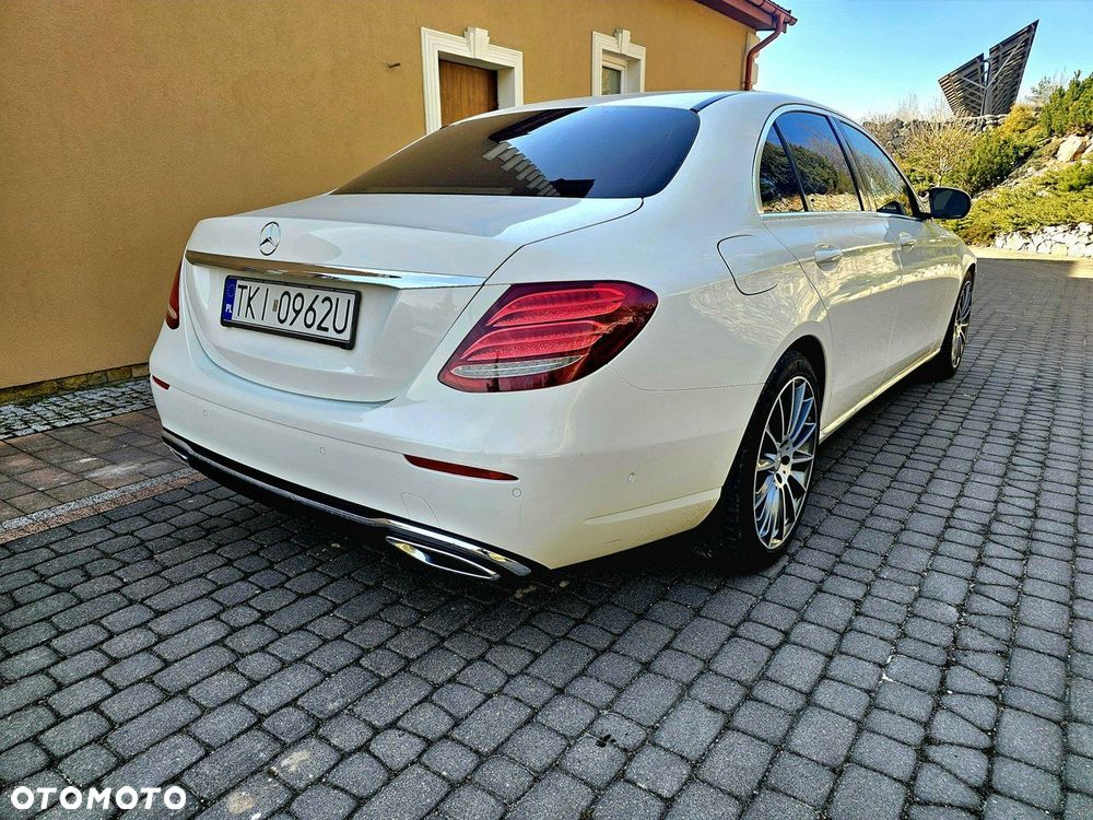 Mercedes-Benz Klasa E - 4