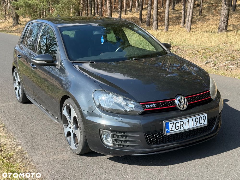 Volkswagen Golf 2.0 TSI GTI DSG - 1