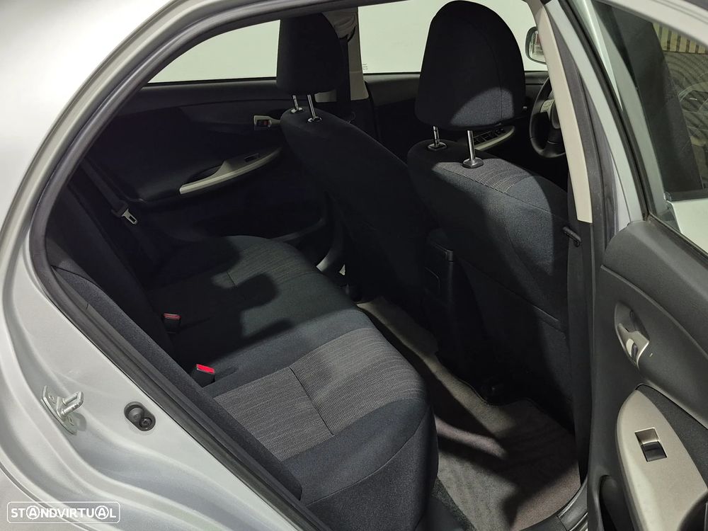Toyota Corolla 1.4 VVT-i Sol - 15