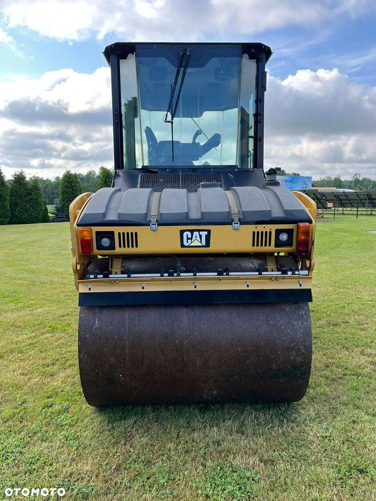 Caterpillar CB44B - 7