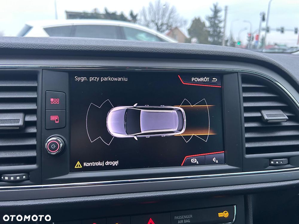 Seat Leon 2.0 TDI DPF Start&Stop DSG XCELLENCE - 32