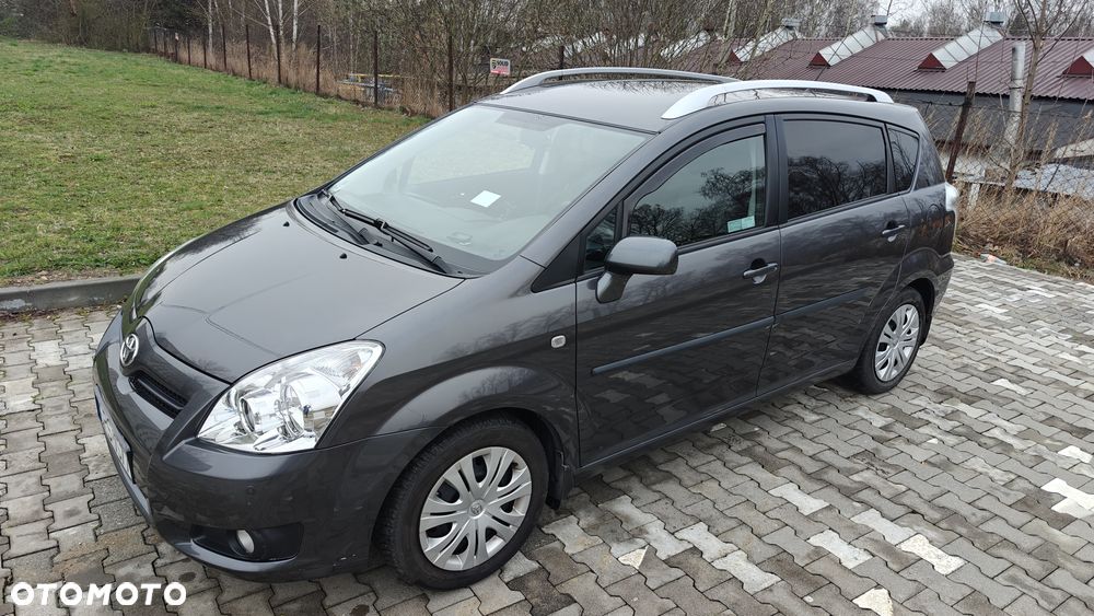 Toyota Corolla Verso 1.8 Gold - 3
